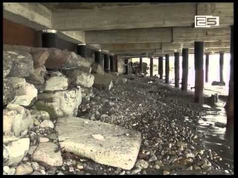 რესტორანი ზღვასთან მიერთებული საკანალიზაციო მილით