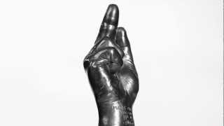 Marc Jacobs x Batle Studio present Digitus Infamis Adàmas [infamous diamond (unbreakable) finger]