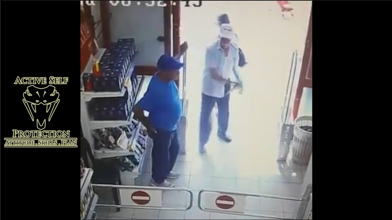 Knife Attack Against Security Guard Caught on Camera YouTube