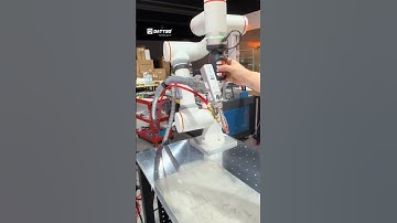 Robot cộng tác trang bị hàn laser thông minh và hiện đại