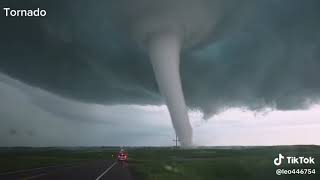Dust devil Gustnado tornado edit