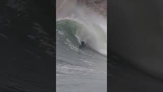 Amazing wave and amazing manœuvre !! #bodyboard #surf #waves #waves #redbull #edit#fyp#shorts
