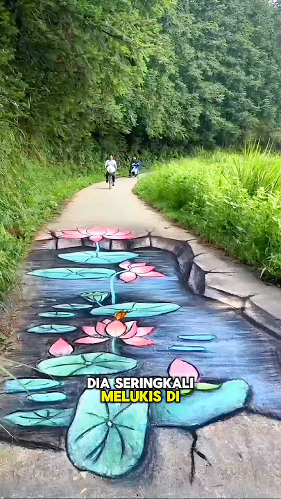 Artist Draws 3D Painting on the Street