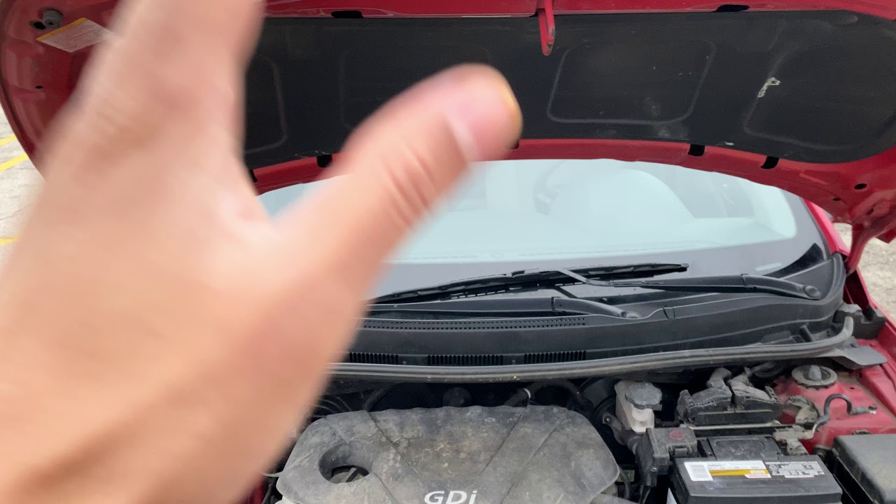 Hyundai Accent - Engine coolant reservoir - YouTube