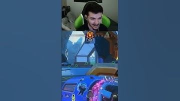 The left me fr 🤣 #apexlegends #wavybenji #playapex #apexlegendsclips #apexclipsdaily