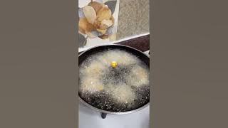Onion fritters in Rainy Season 🌧️|ZeZa In India| 🔴SUBSCRIBE🔴| #food #treanding.