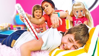 Jugamos A Ser Doctora Con Bianca Y Su Mamá