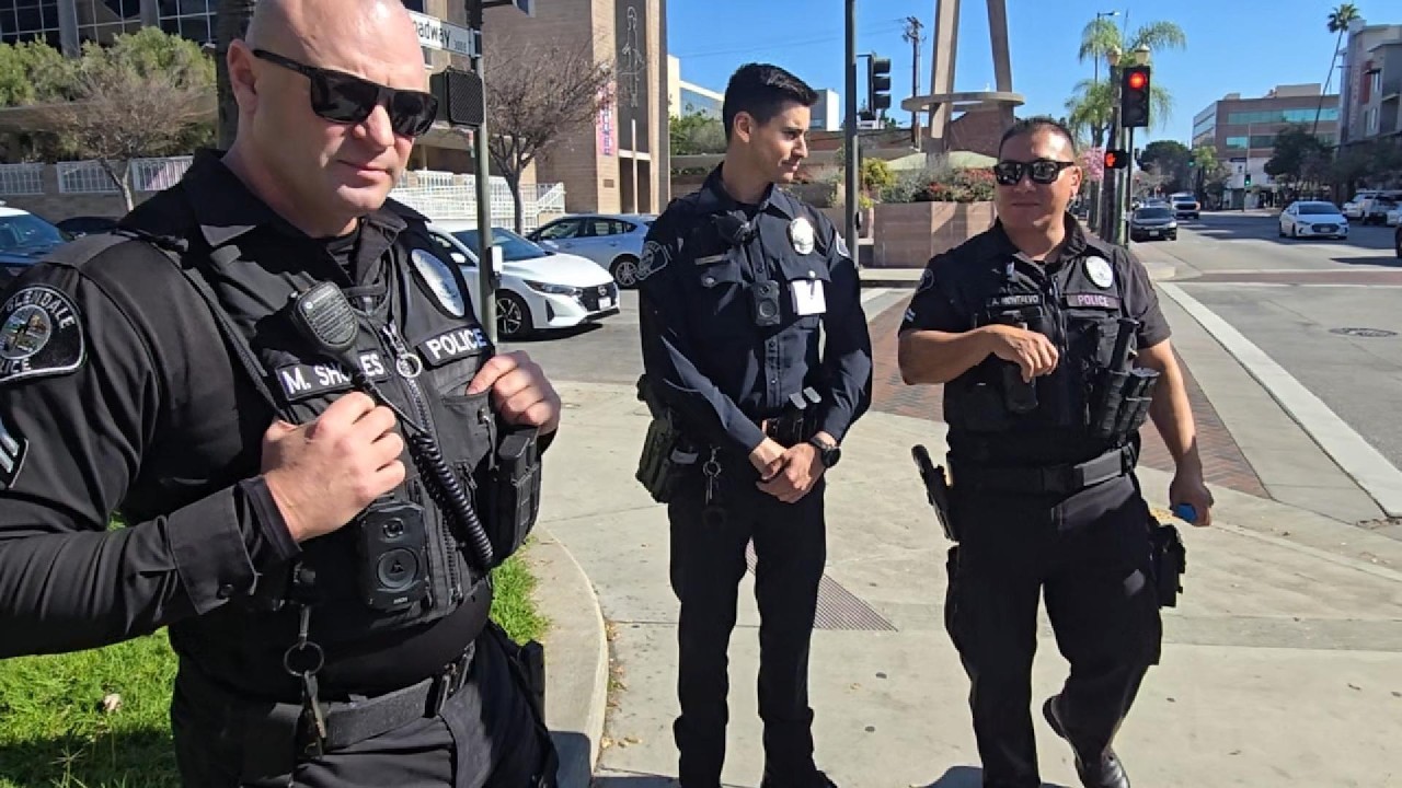 KAREN CALLED BACKUP… THE CAVALRY ACTUALLY SHOWED UP 😳🚨