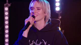 MØ Performs 'Final Song' On TRL