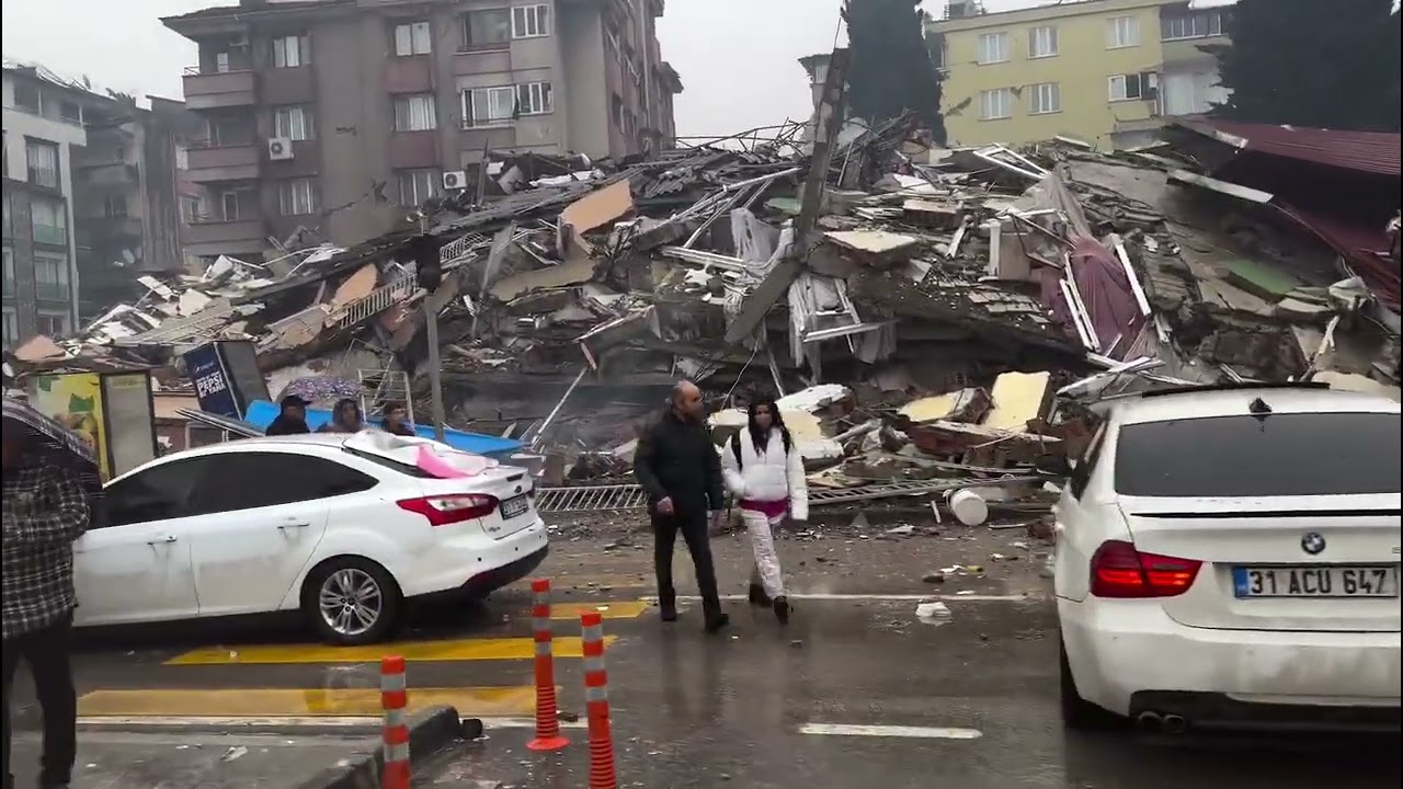 Hijyen tube Antakya Fatih Caddesi depremin 6 Şubat Sabahı