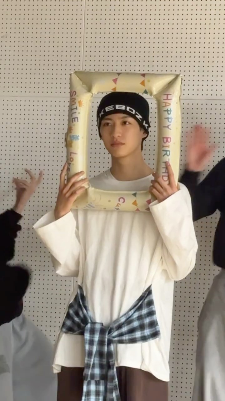 KEIGOのお誕生日をみんなでお祝いしました #龍TUBE #龍宮城 #伊藤圭吾