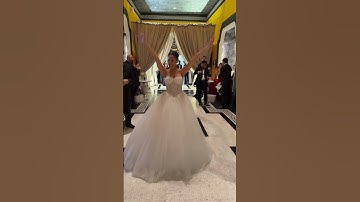 #shorts Tiên Nguyễn xoay váy đẹp như công chúa #Disney con gái tỷ phú #johnathanhanhnguyen