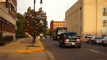 [Greyhound Lines] 2000 Motor Coach Industries 102-DL3 6939 Running Along Cherry Street