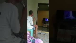 Nagsolo Kumanta Si Papa