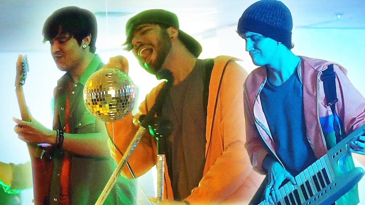 SERÁ QUE A BOYBAND VAI VOLTAR?