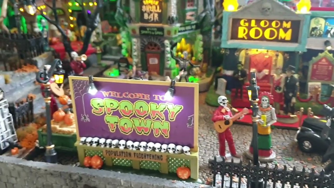 Full Knobs Bottom Lemax Spooky Town Display 2023 Jason and Nigel