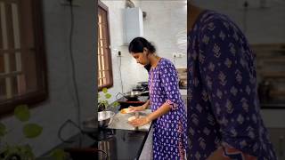 🥕 Lunchbox Recipe Episode 4: Super Tasty Carrot Stuffed Chapati/ 🥕