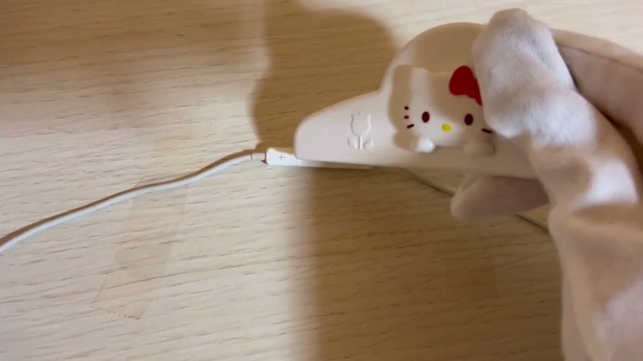 asmr iPhone イヤホン　マイク　ツンツン