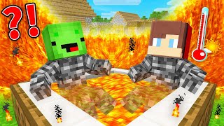 JJ and Mikey Survived 100 Days as BEDROCK in Minecraft - Maizen