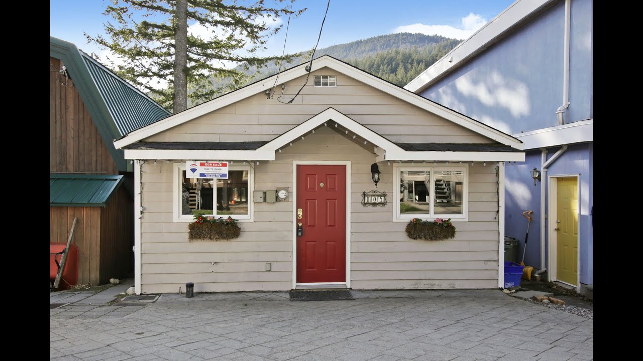 107 1st Ave,Cultus Lake Real Estate Virtual Tour Joiner