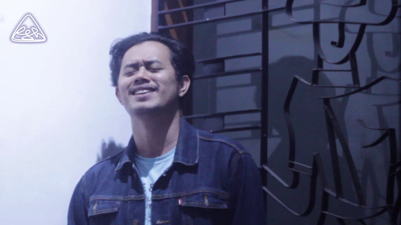 Acep Zamzam Noor | Menjadi Penyair Lagi | Peri Sandi Huizche