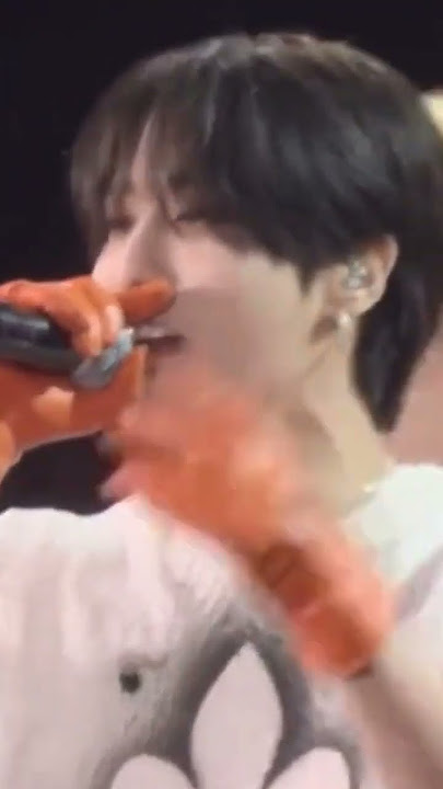 han slaying in their topline performance in gcf while covering hyunjin's part🔥 #hanjisung #straykids