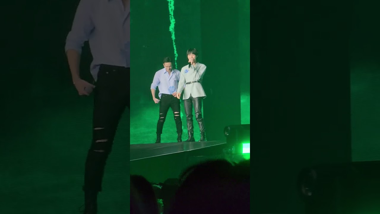 03-02-2023 Talking + She +Rush Hour #2ndworldtour_maniacth