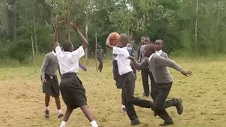Side pass In handball by Junior School learners