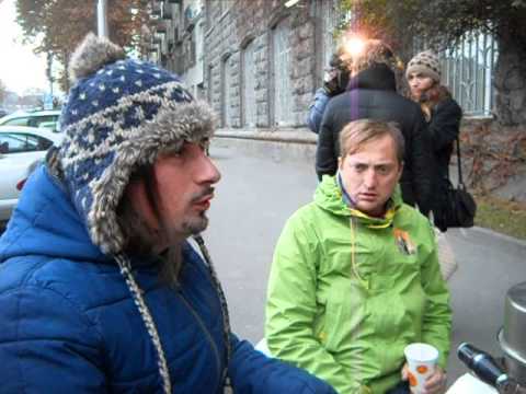 ყავის სმის აქცია კულტურის სამინისტროს წინ. -ვლასი ვაწაძე.   .04.12.2014