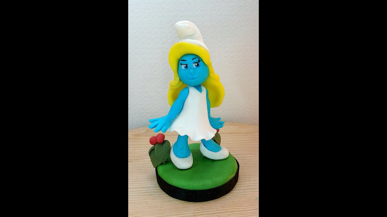 How to make Smurfette with sugar paste (Come fare Puffetta con pasta di zucchero) Tutorial