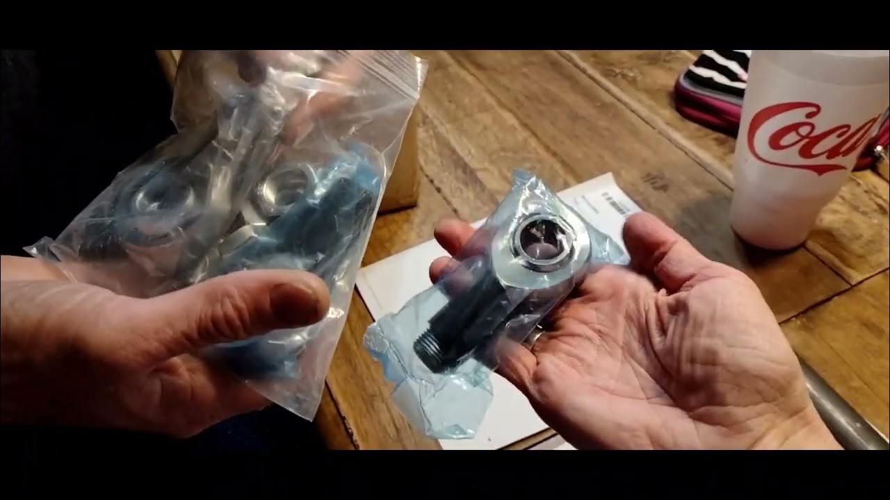 Barnes 4 Wheel Drive Hydraulic Double Ended Ram Clevis kit, With The