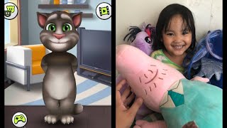 Luna playing Talking Tom Cat and other games! screenshot 1