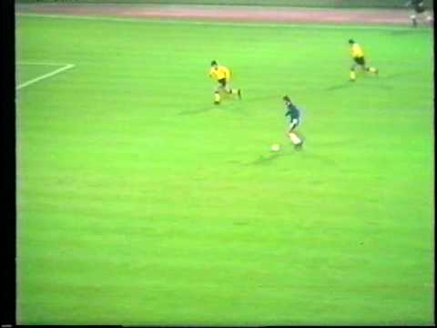 1970/71 - Chelsea 5 Aris Salonika 1 - Ian Hutchins...