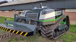 Agxeed Agbot walk around
