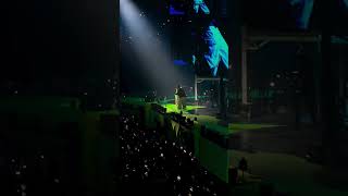 Feid y Blxst cantando REWIND en vivo💚 | FERXXOCALIPSIS TOUR USA