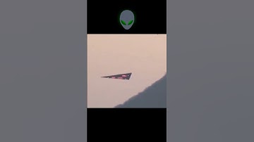 Triangle UFO!! Takes off at the speed of thought!! Amazing Footage! #uap #ufotwitter #short #ufo