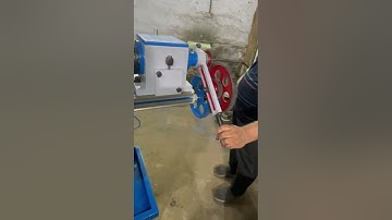 universal  Milling machine  no oa gear head. with hobbing attachment