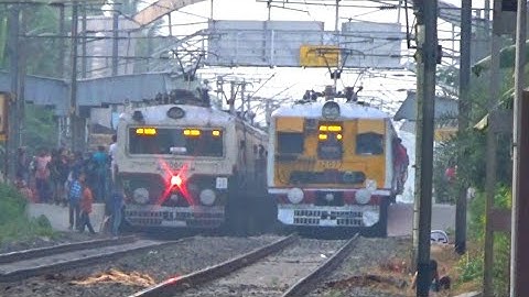Terrific Timeing || Two Different Types Katwa - Bandel EMU Train Arrived & Departs At Same time