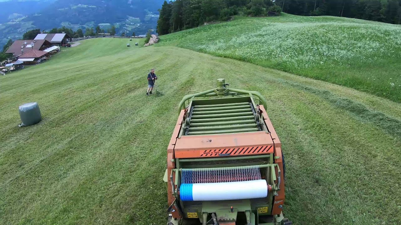 #Silage pressen und stapeln| #Silage baling and stacking