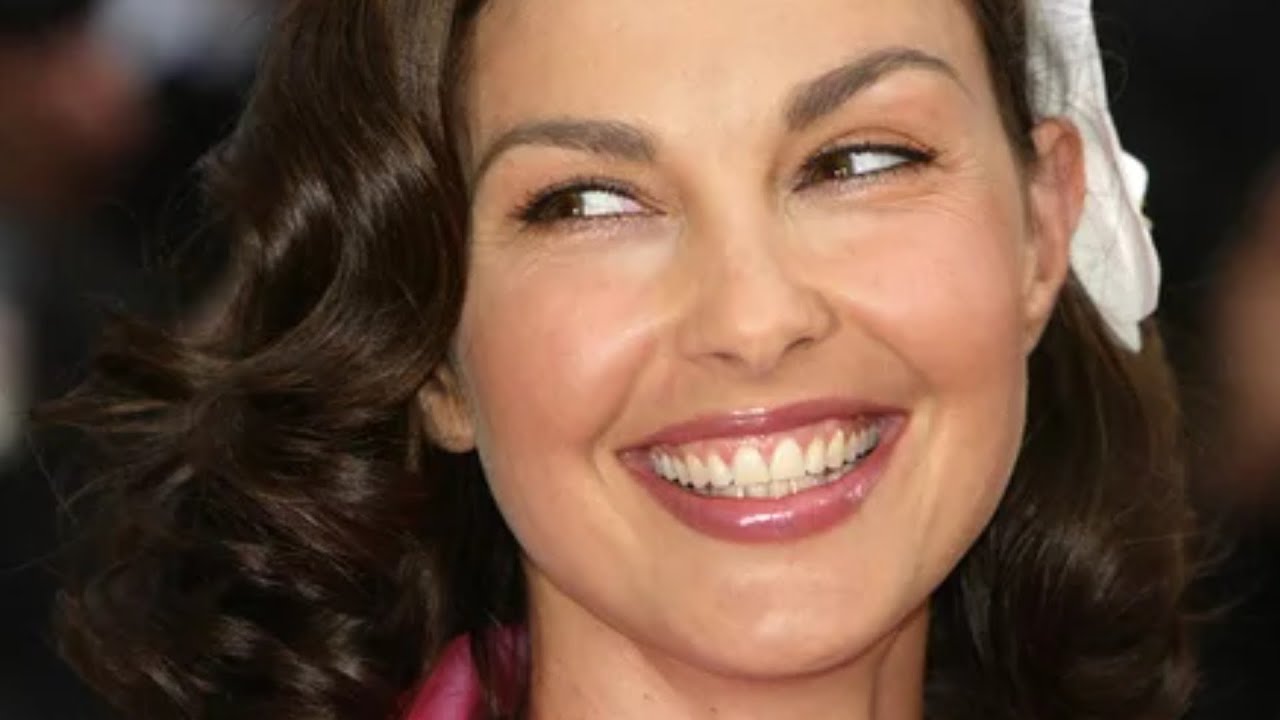 The Stunning Transformation Of Ashley Judd