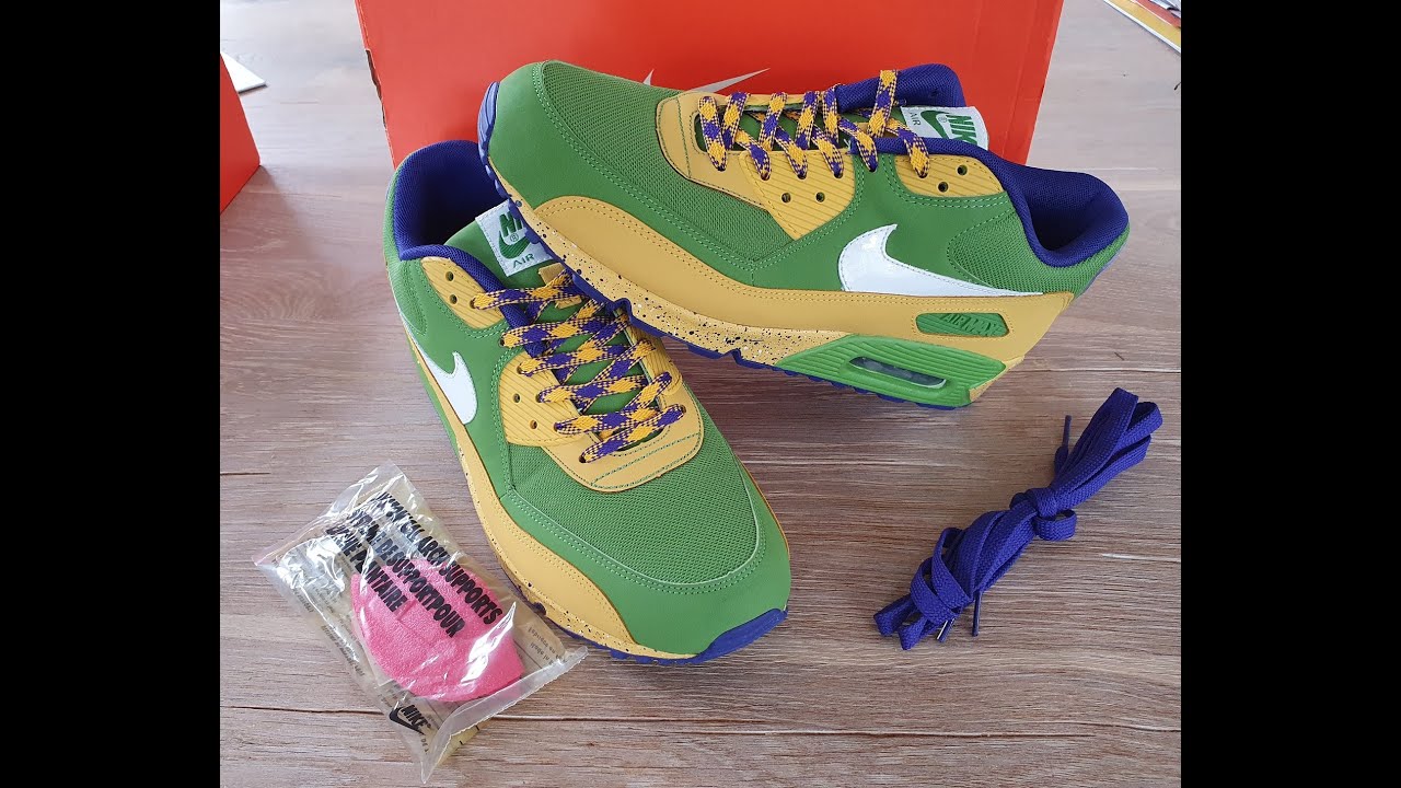 nike air max 90 running man