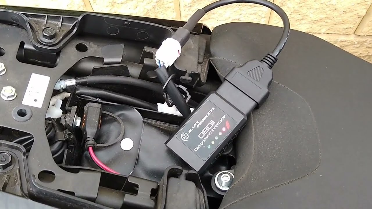 Câble et prise OBD2/ diagnostique Kawasaki Euro4 (6 pins)