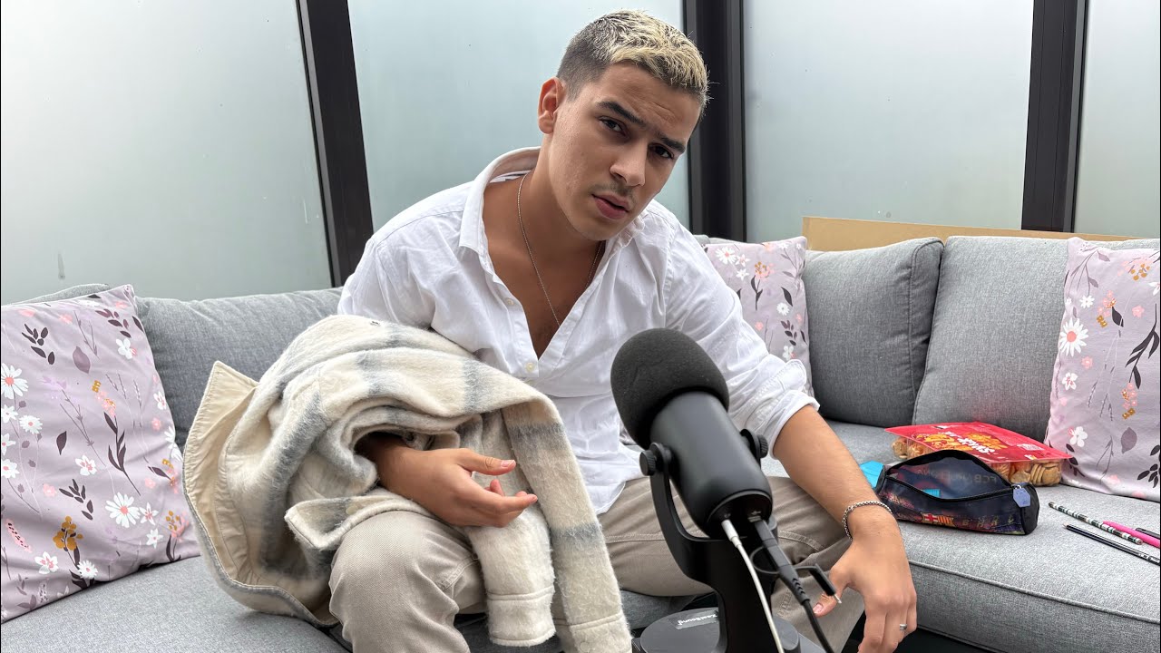 🎧 Première vidéo ASMR 🎙 | Relaxation Douce & Chuchotements 