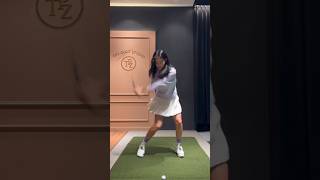 눌러치는 느낌 최고에요!!👍👍 KLPGA 노연우 프로. Instagram@__yeonu_ #노연우프로