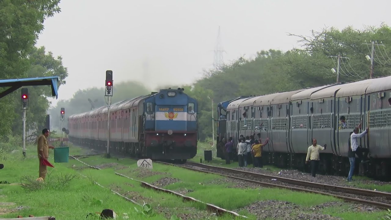 aravali express 19707 seat availability