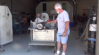 Download Lagu Malamut Auto Museum's Vespa 400 engine MP3