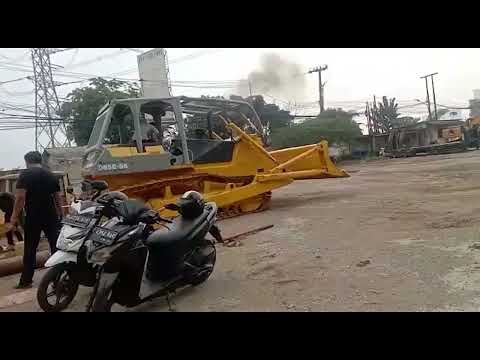 DIJUAL DOZER D85