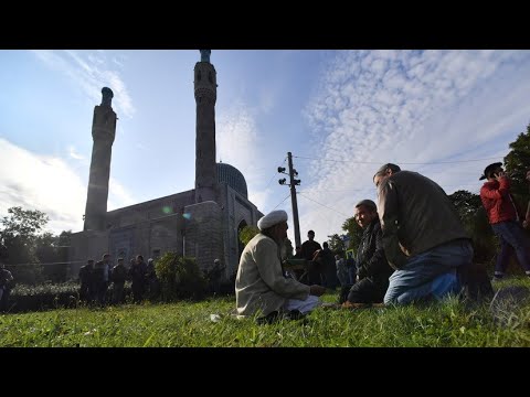 В Москве мусульмане отметили праздник Курбан-байрам