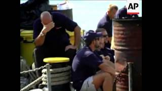 4:3 Police question crew of US-owned ship on illegal transport of weapons screenshot 2