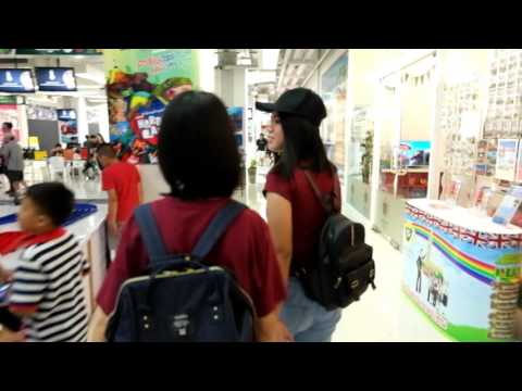 MV Hello Stranger/ยินดีที่ไม่รู้จัก (English Version)